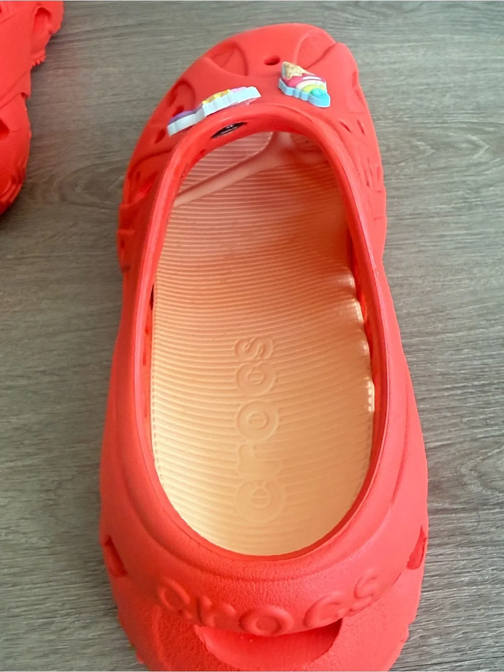 Crocs Echo Clog Style Red Futuristic Sandals Shoes with Jibbitz Women's Size 7